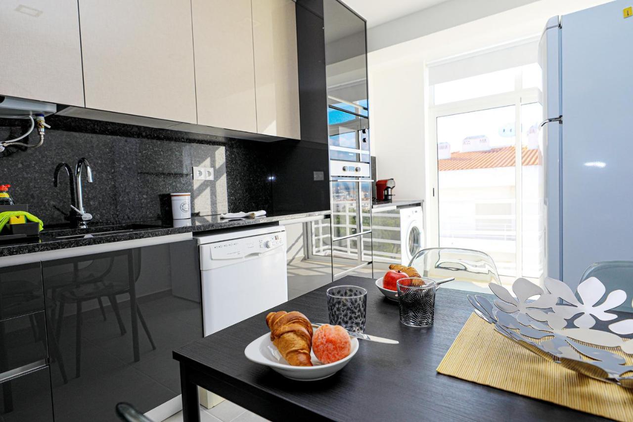 C23 - Parkway Entrance Apartment In Lagos Eksteriør billede